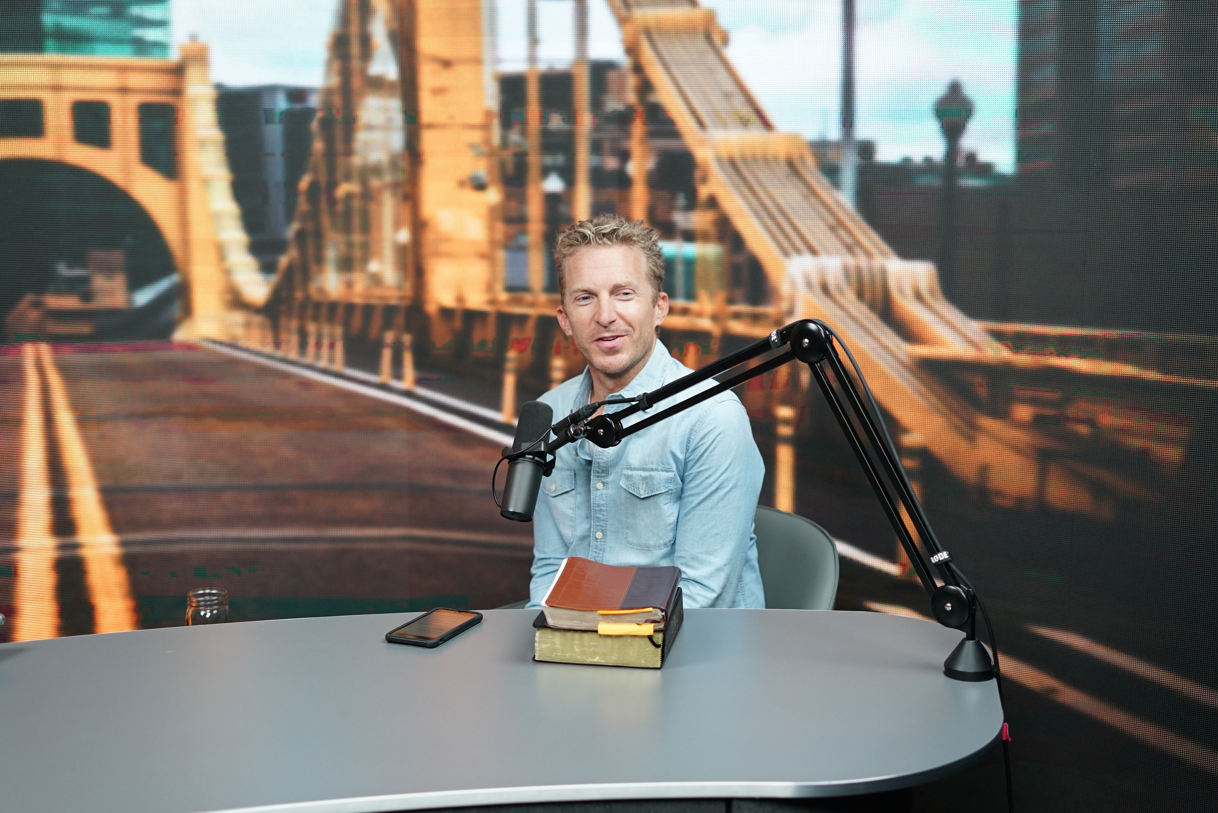 7 Things The Bible Says About You with Jonathan Shuttlesworth of Revival Today